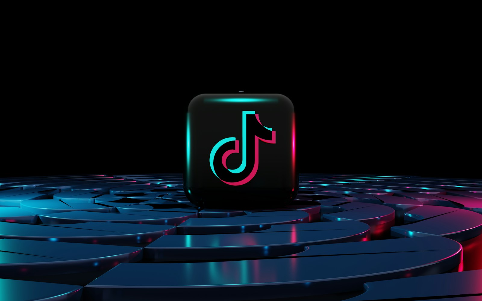 Seguidores no TikTok: 7 Perguntas Antes de Impulsionar o Perfil em 2026