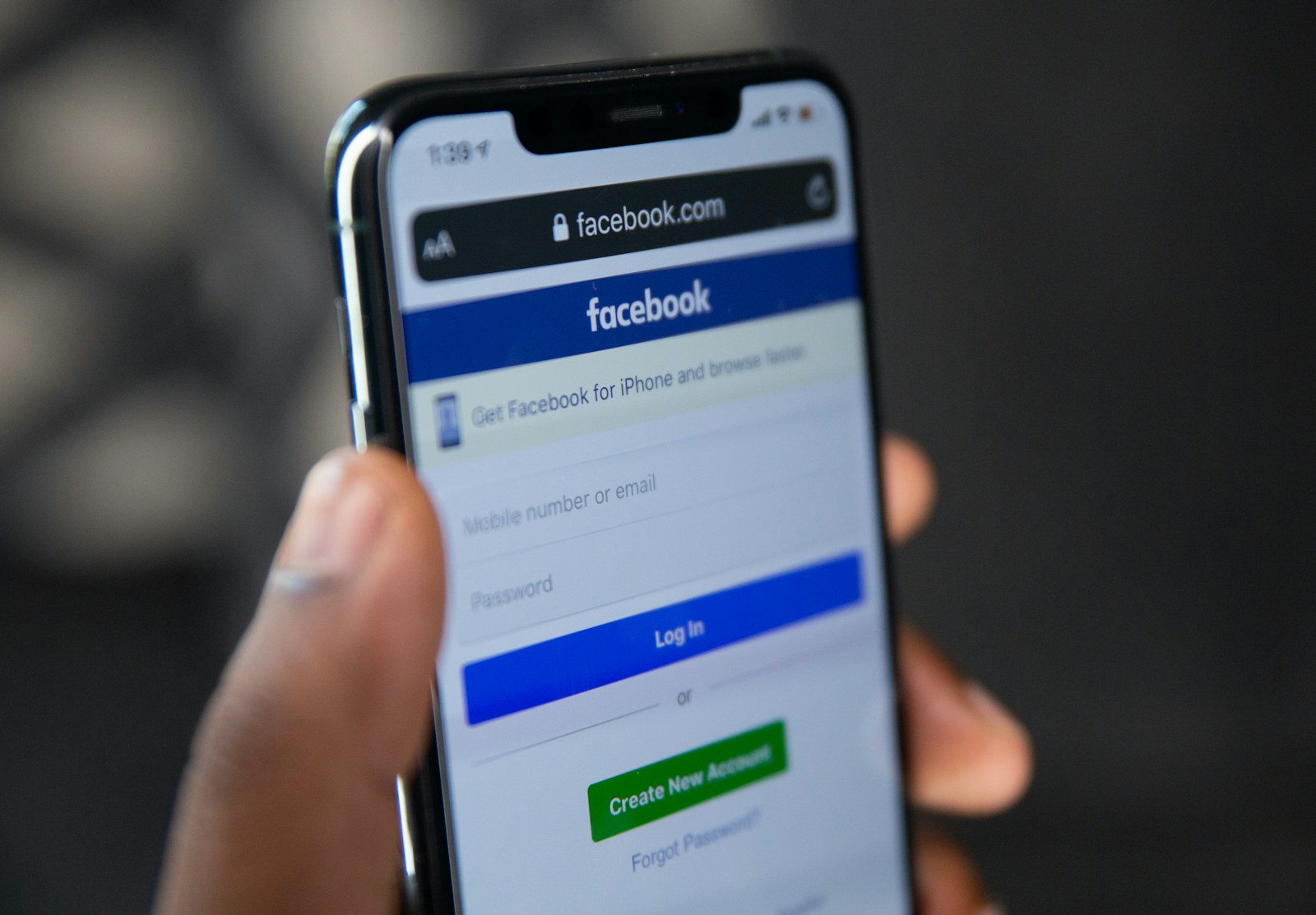 Alcance do Facebook Caiu em 2026? O Que Mudou no Feed e Como Recuperar Visibilidade